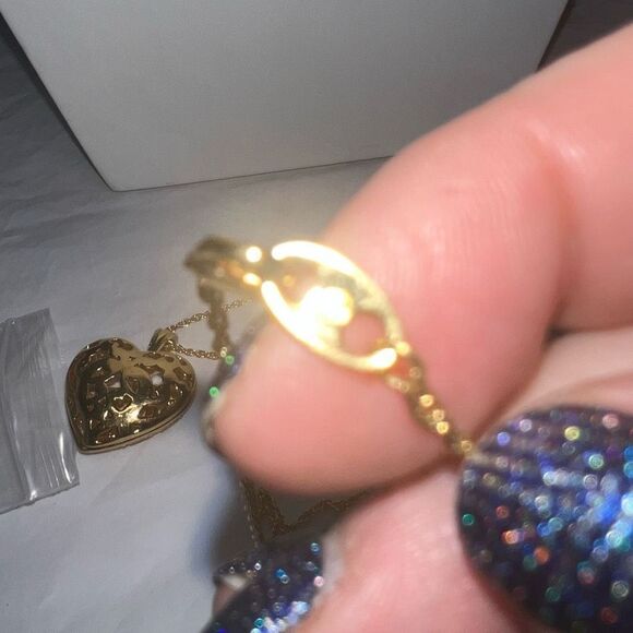 Vintage Gold Plated Filagree Heart Charm with Crystals - Picture 8 of 10